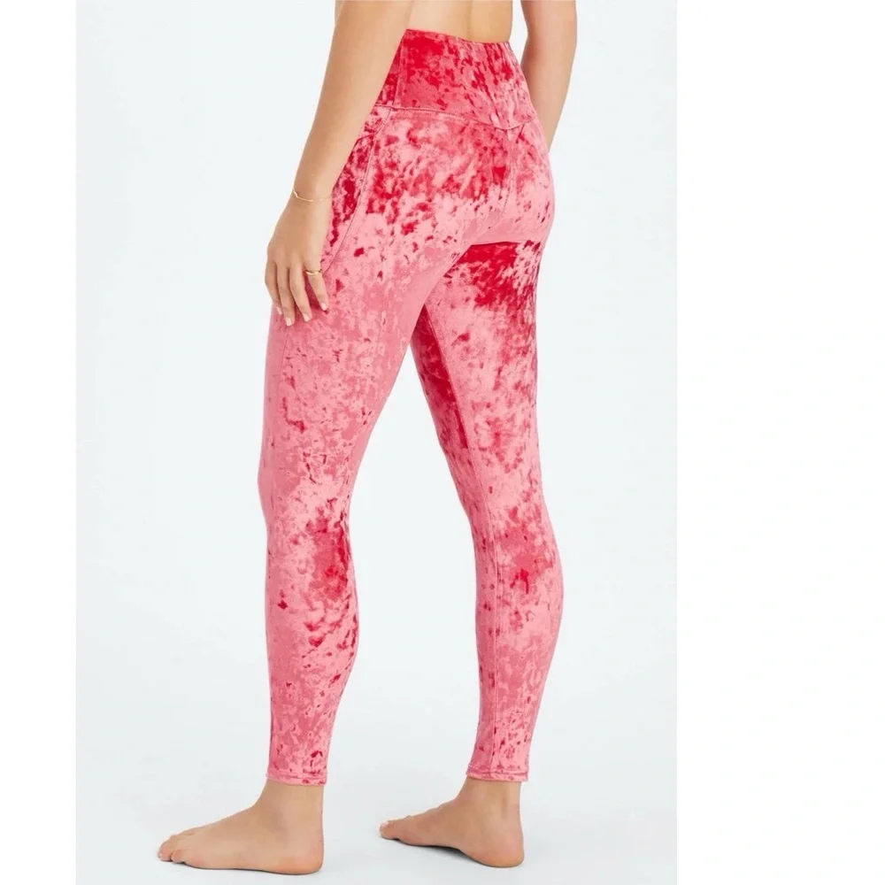 NWT Fabletics High Waisted Crushed Velour Crossover Legging